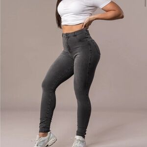 Fit Jeans 360 V2 High waisted in Grey